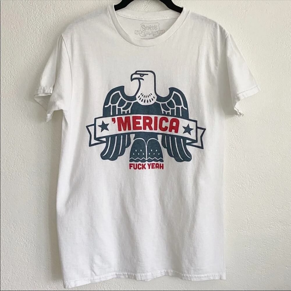 Spencer's 'Merica Eagle Graphic Tee Size Small